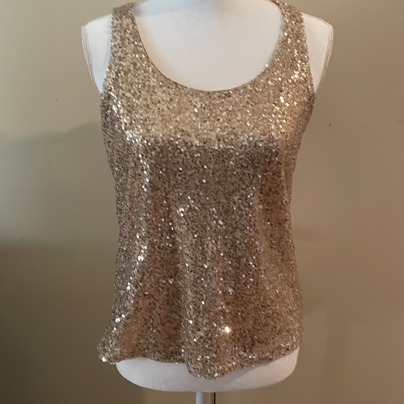 Charlotte Russe Tops - NWT Charlotte Russe  Gold Sequence Top Size M